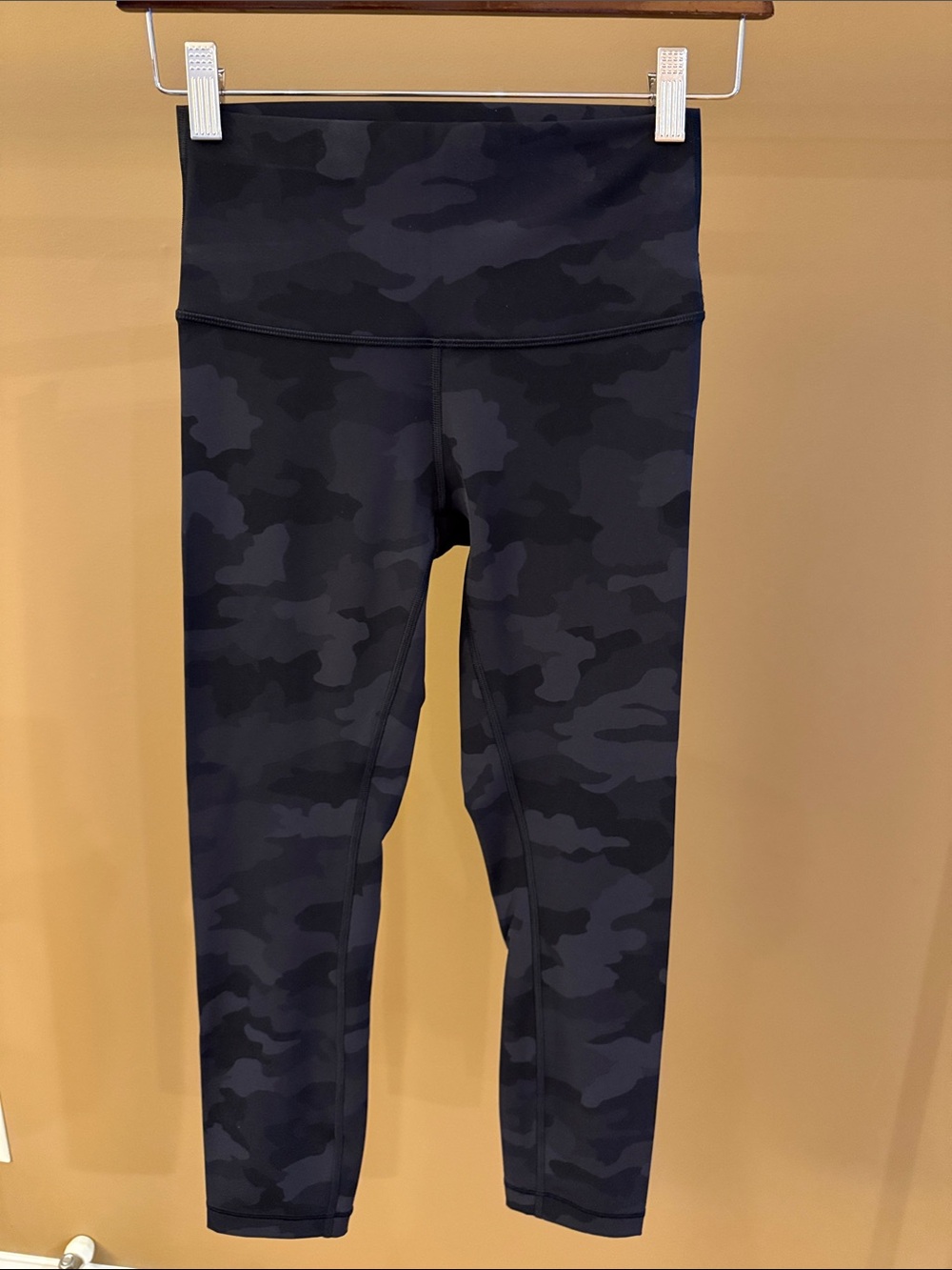 Lululemon Wunder Under High Rise Legging 23”